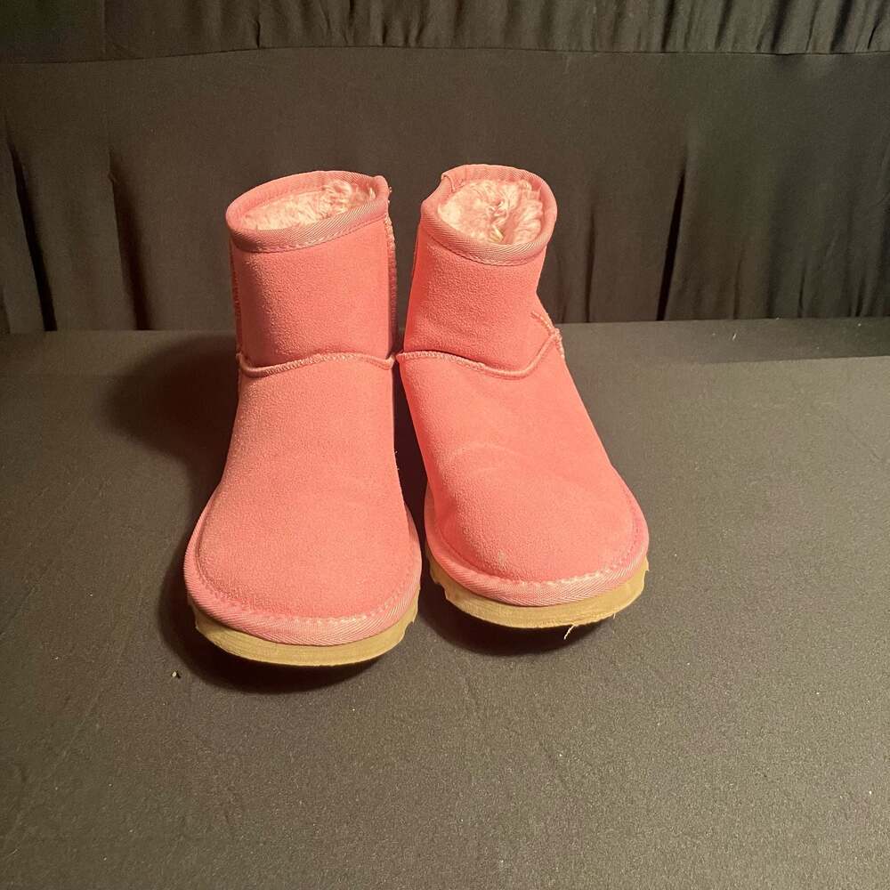 Time And True Women’s Pink Winter Boots